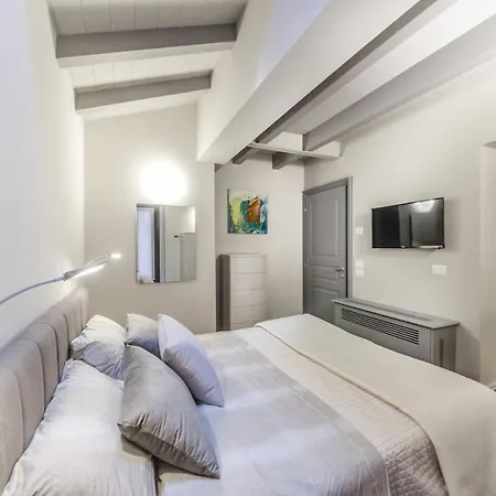 New Luxury * Benátky