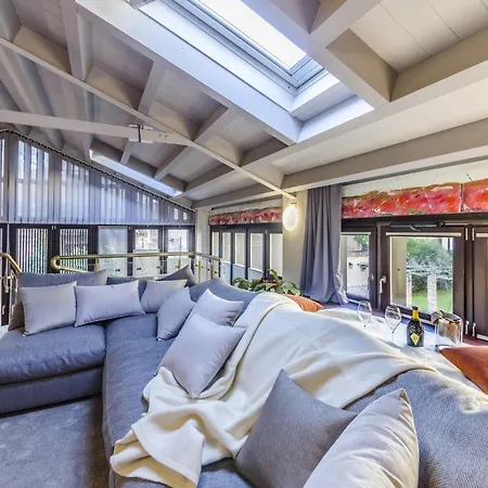 New Luxury * Venice