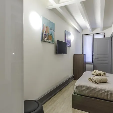 New Luxury Apartment