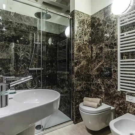 New Luxury Apartment Venice