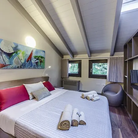 New Luxury Apartment *