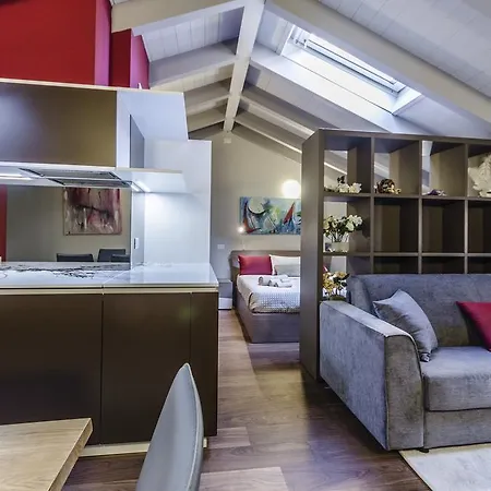 アパート ニュー ラグジュアリー レジデンス